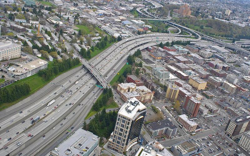 美國移民局會不會抓人？探討移民局執法與被抓的可能性